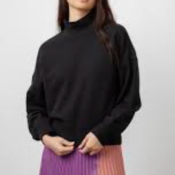 Rails Blaire Mock Neck Brushed Fleece Crop Sweatshirt in Black - Size Medium - Picture 1 of 9